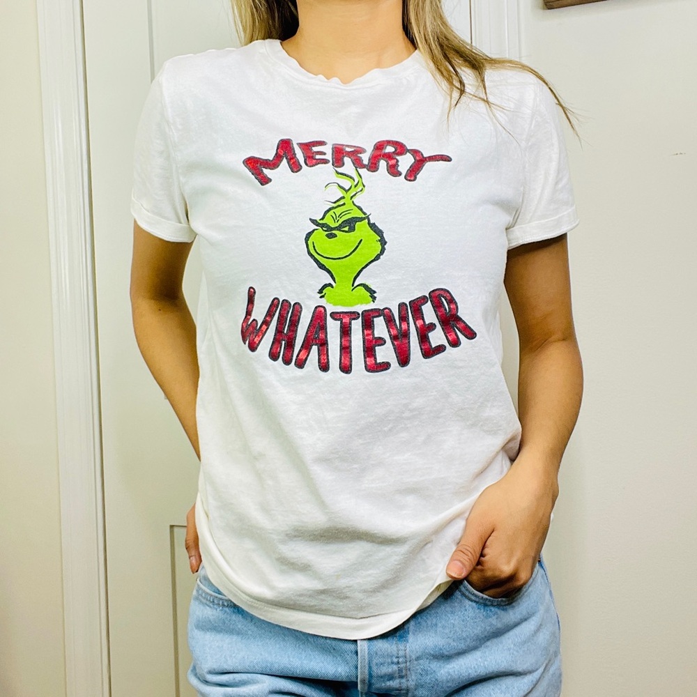 Size medium Christmas The Grinch short sleeve Tee Shirt Merry Whatever
